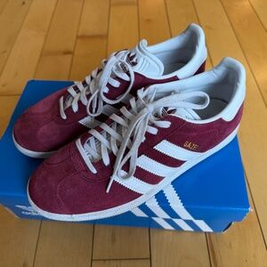 Adidas Gazelle Sneakers (Women’s US 7.5)